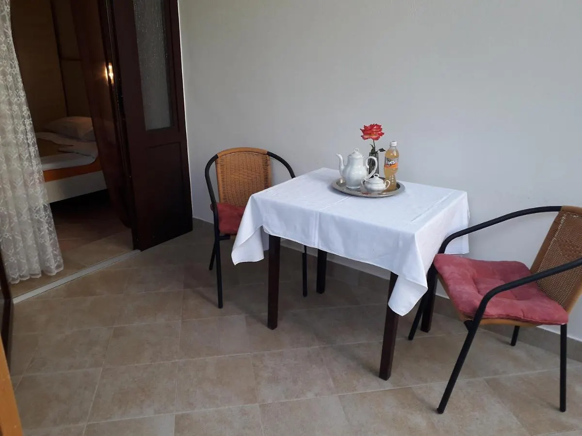 Apartmani Ana Novi V. - Studio Novi Vinodolski Apartament